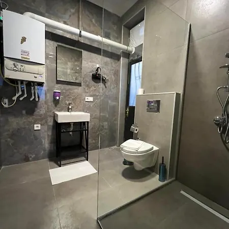 Roj Apartmán *