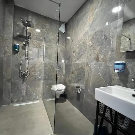 Roj * Istanbulská provincie