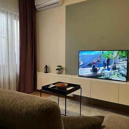 Roj Apartmán *